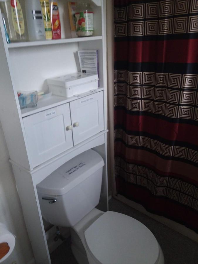 Lakeside Hostel & Guest House Кресънт Сити Екстериор снимка